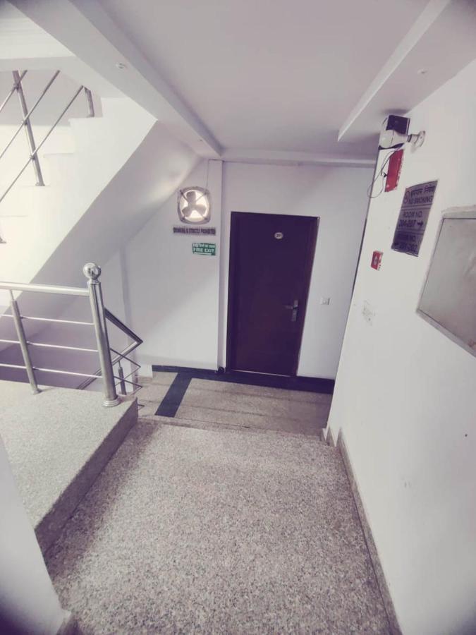 Hotel Saya Deluxe Near New Delhi Railway Station ' Exteriör bild