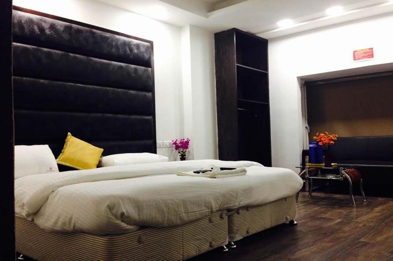 Hotel Saya Deluxe Near New Delhi Railway Station ' Exteriör bild